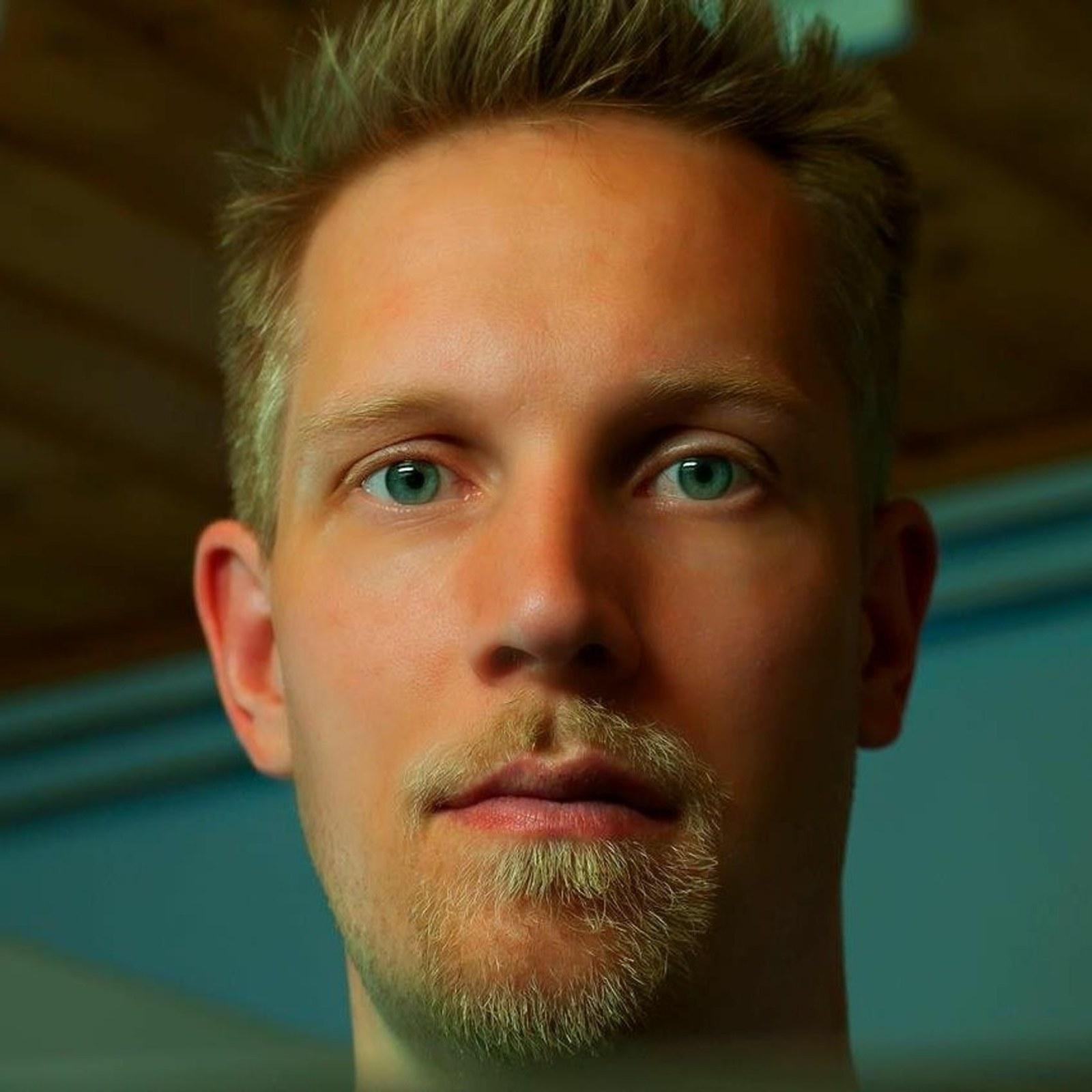 Jonas Pettersson in Logic Bomb’s official SoundCloud profile portrait.